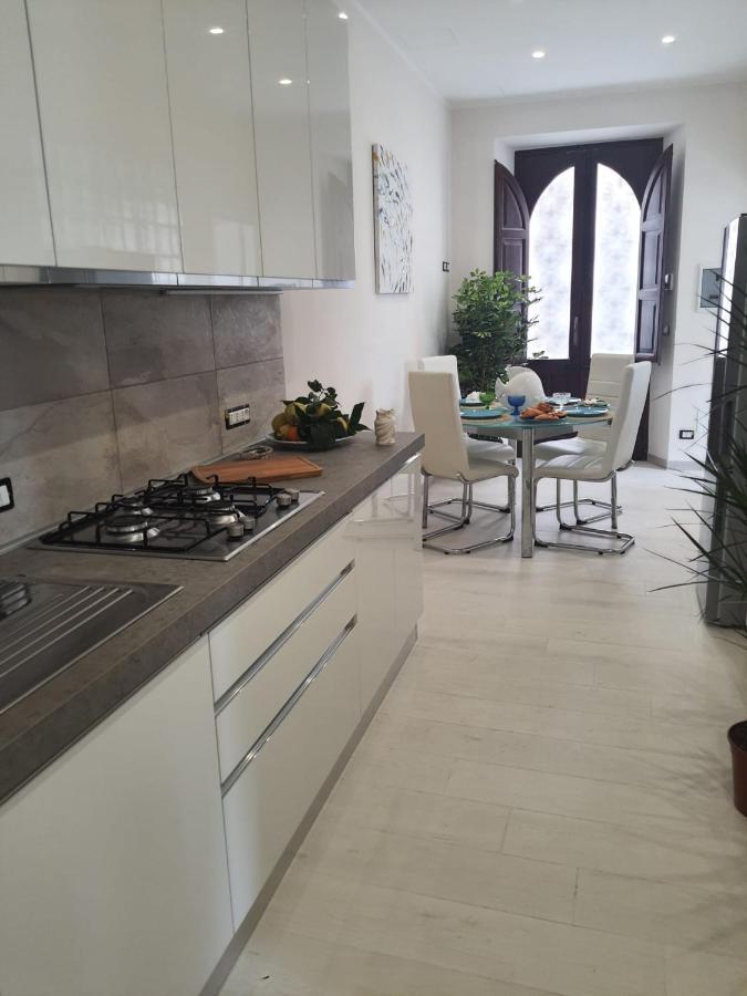 Appartamenti Via Lombardo Giardini Naxos Exteriör bild